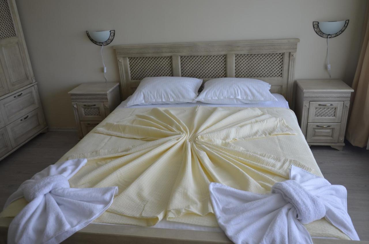 Ashram Hotel Приморсько Екстер'єр фото
